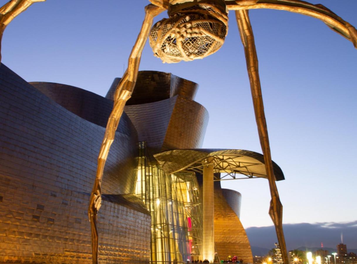 Clasico Y Funcional Vivienda Turistica Centro Bilbao Eksteriør bilde